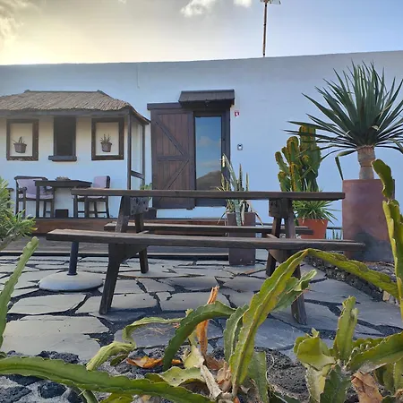 Las Casitas Masdache Tias Exterior photo